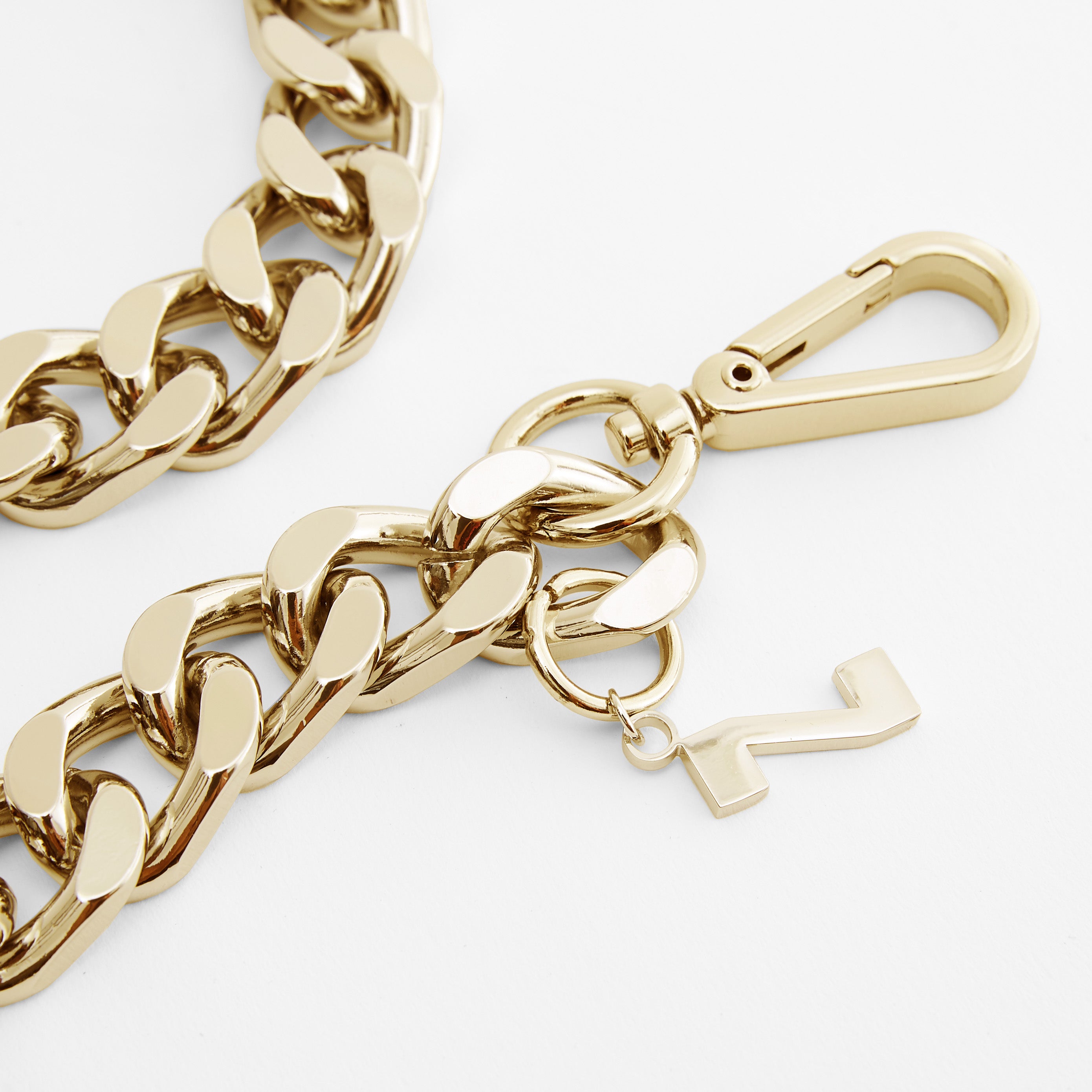 #couleur_light gold